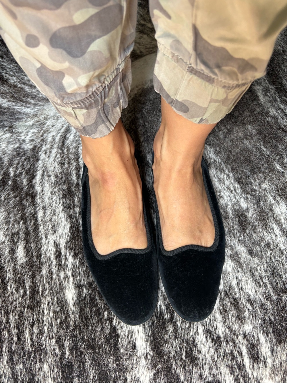 Stubbs and Wootton Black Velvet Flats